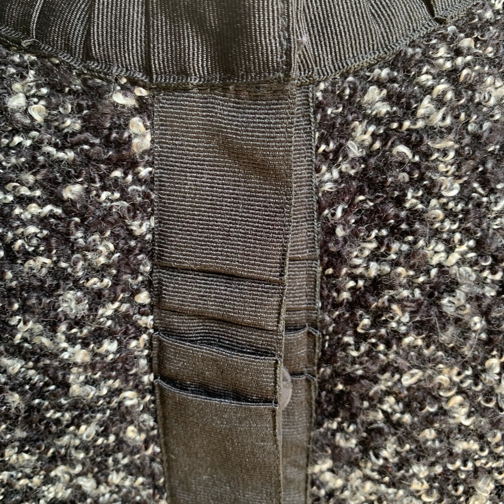 Blazer - Picture 5 of 6